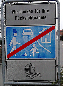 Schild am Schloss Schild am Schloss